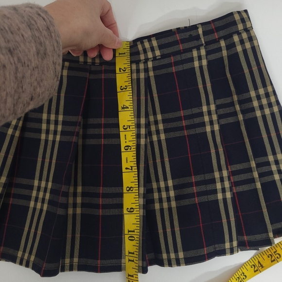 Side Pleat Uniform Skirt, vintage size XLarge - Picture 8 of 10